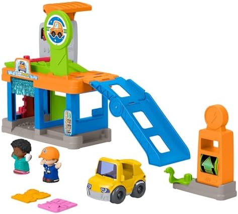 Fisher-Price Little People Fillin’ Fun Service Station Playset